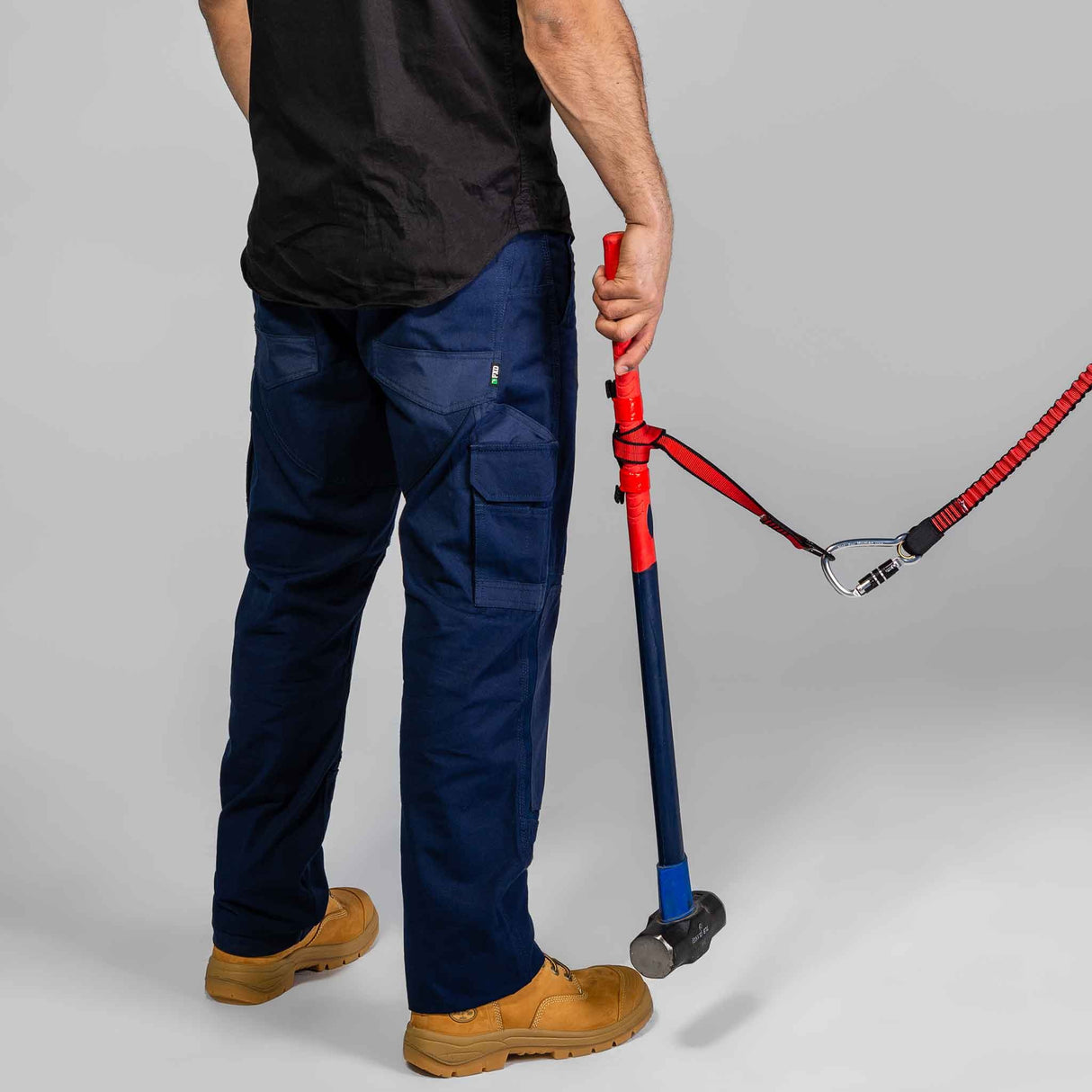 Dual Arm Tool Hitch - 16kg / 35lb