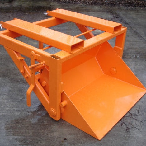 Fork Mounted Underslung Scoop